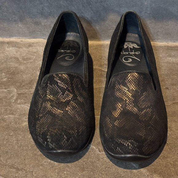 Dansko Olivia Loafers Clogs Womens 38/39 Black Bronze Snake Leather - Mismatched - Picture 2 of 13